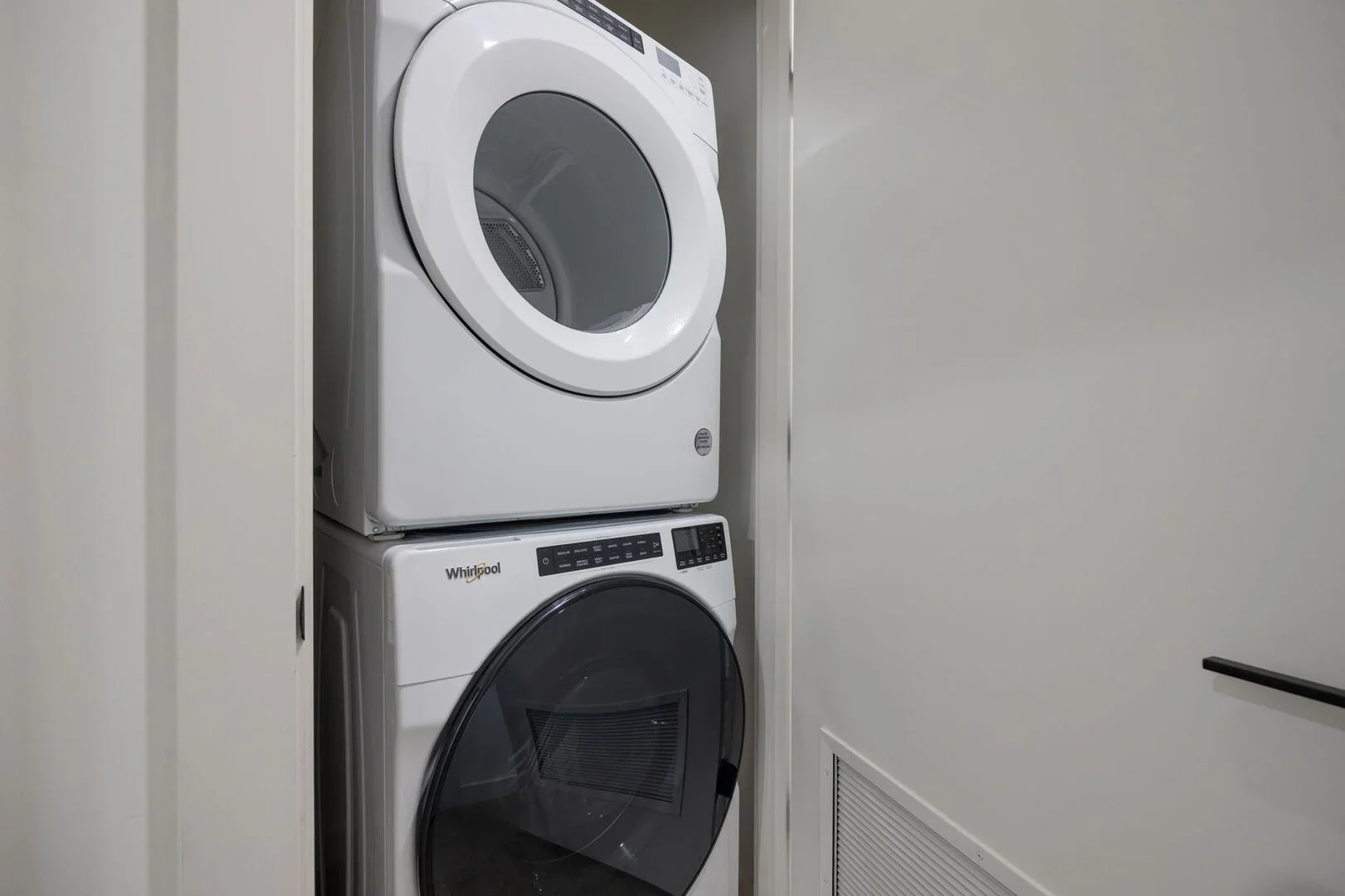In-unit washer & dryer