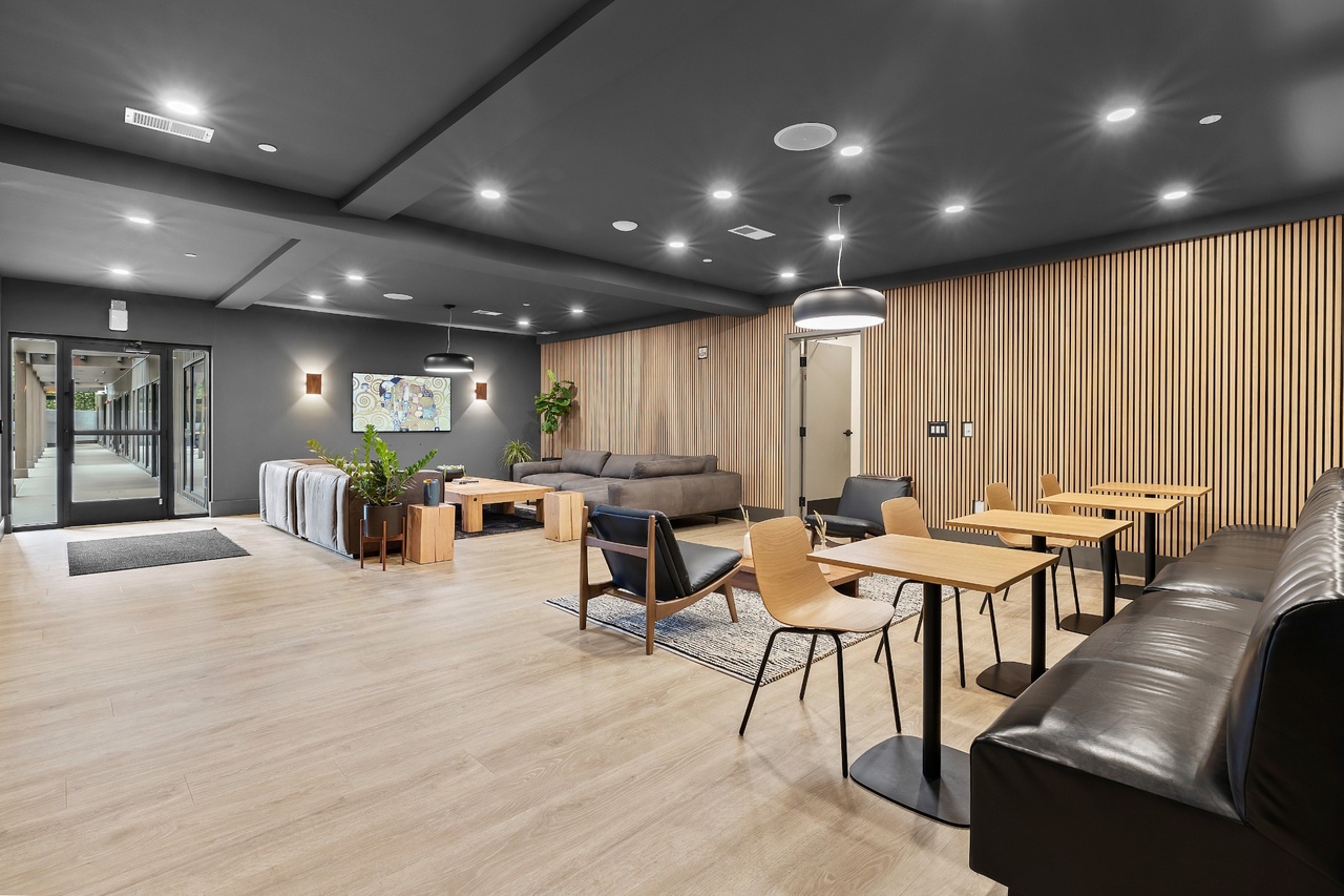 Resident lounge & co-working space